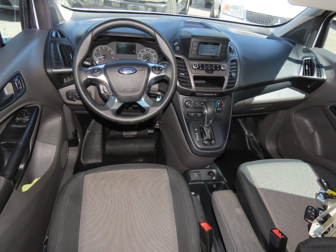 Used 2022 Ford Transit Connect XL FWD image 21