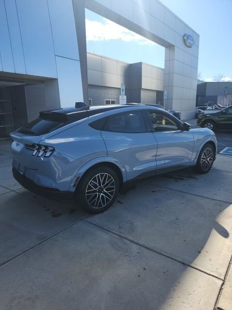 New 2025 Ford Mustang Mach-E Premium image 8