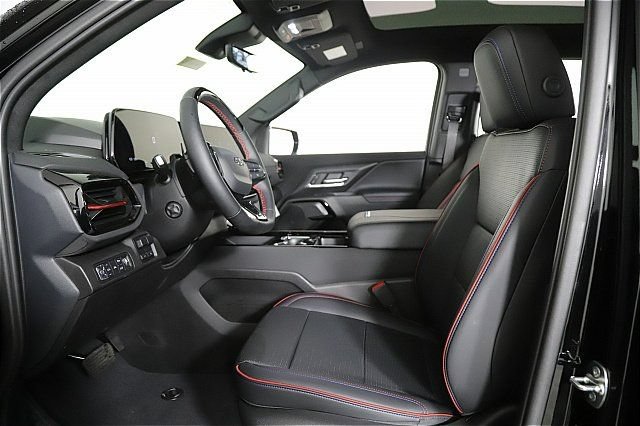 New 2024 Chevrolet Silverado EV RST AWD/4WD image 15