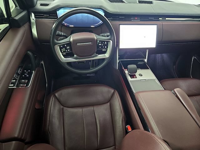 Certified 2024 Land Rover Range Rover SE AWD/4WD image 9