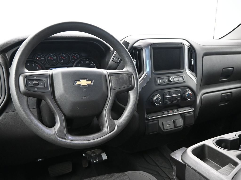 Used 2020 Chevrolet Silverado 1500 Custom w/ Custom Value Package image 20