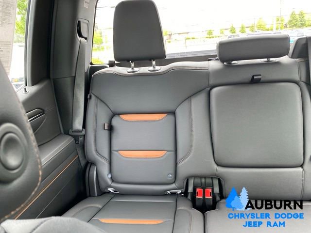 Used 2025 GMC Sierra 1500 AT4 AWD/4WD image 21