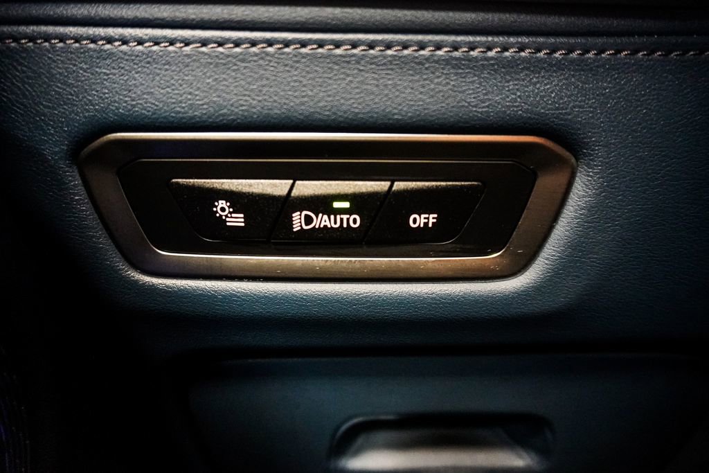 Used 2024 BMW XM image 31