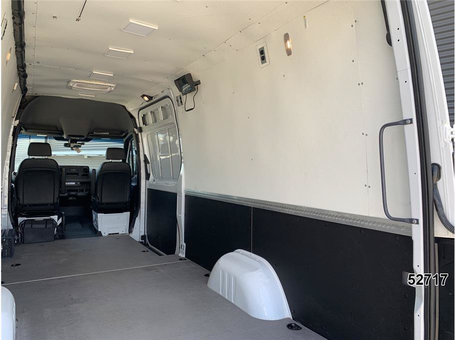 Used 2022 Mercedes-Benz Sprinter 2500 image 11