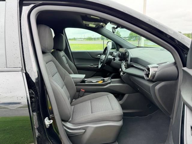 Certified 2025 Chevrolet Equinox LT FWD image 11