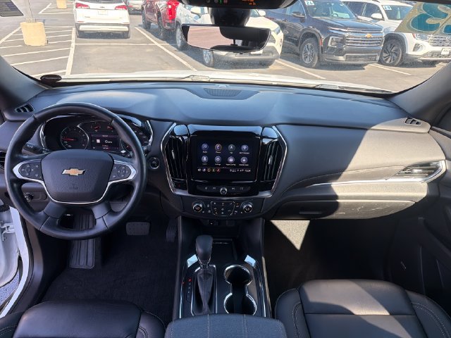 Used 2023 Chevrolet Traverse LT w/ LT Premium Package AWD/4WD image 14