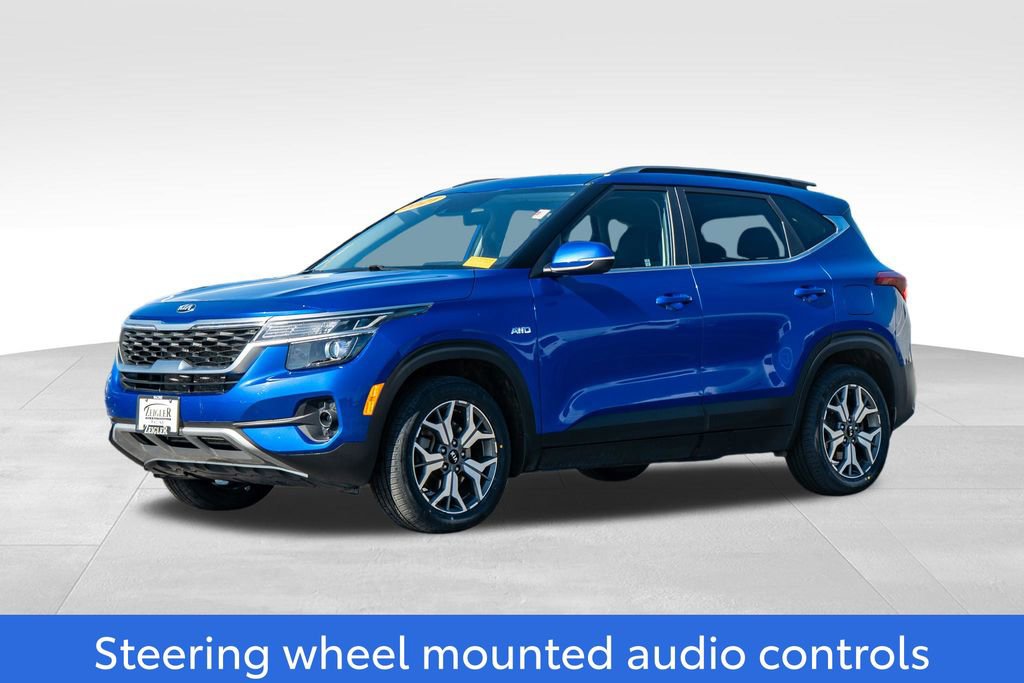 Used 2021 Kia Seltos EX image 3