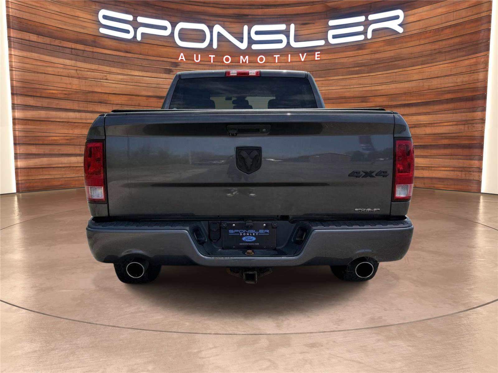 Used 2014 RAM 1500 Express AWD/4WD image 6