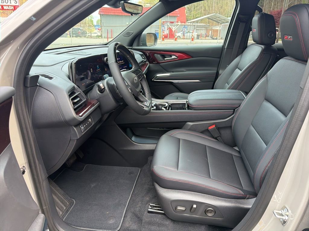 New 2026 Chevrolet Traverse Z71 w/ Enhanced Driving Package image 8