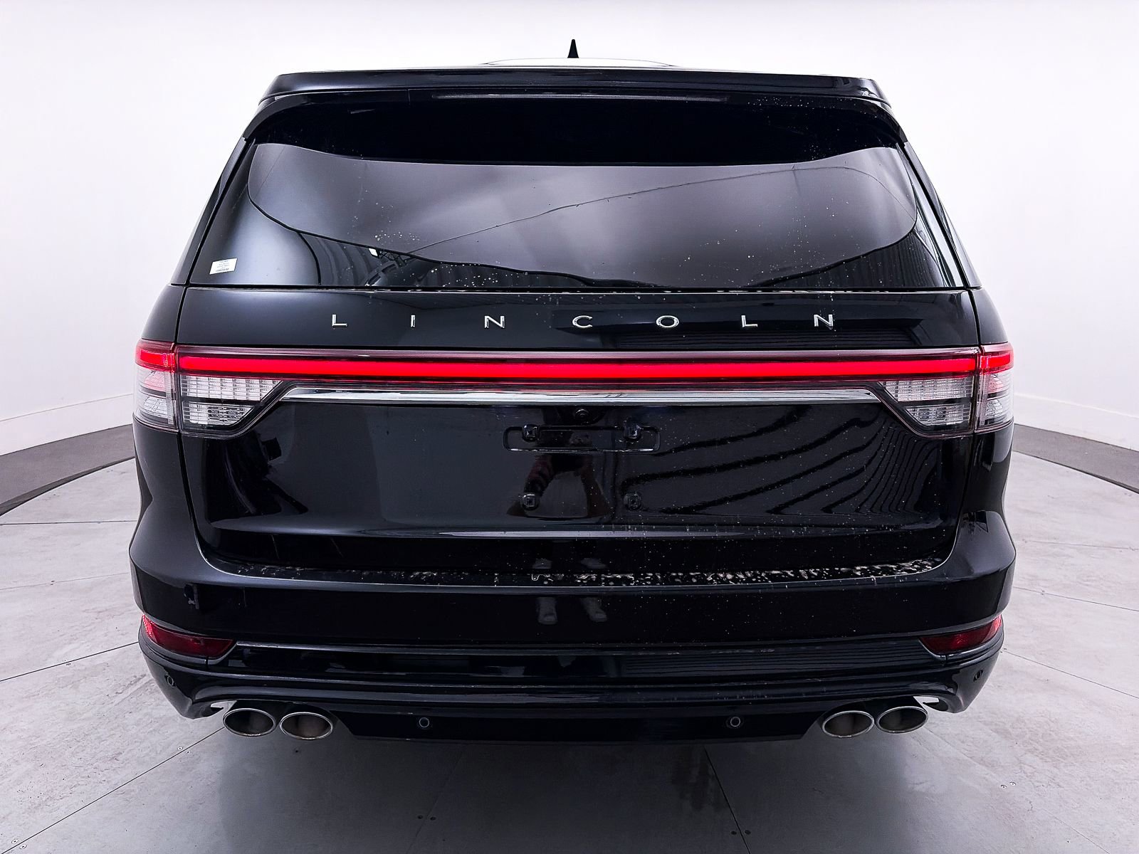 Used 2023 Lincoln Aviator Reserve w/ Jet Package image 16