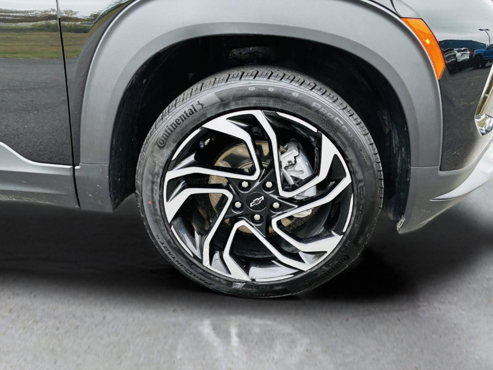 Used 2024 Chevrolet TrailBlazer RS w/ Convenience Package image 47