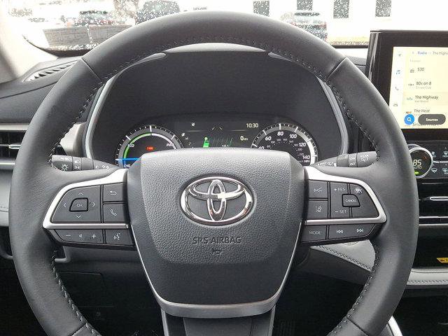 Certified 2026 Toyota Highlander XLE image 18