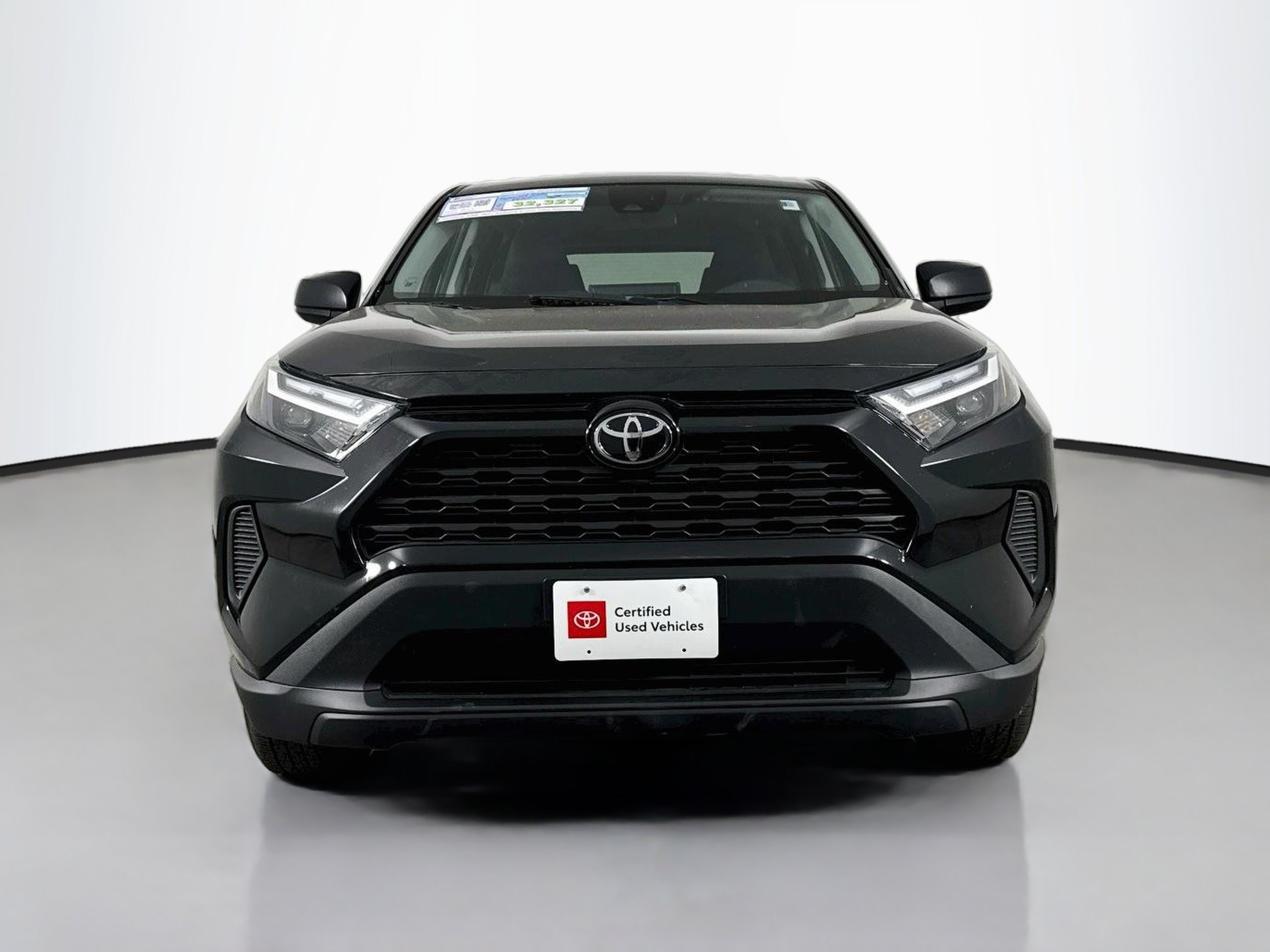 Certified 2025 Toyota RAV4 LE AWD/4WD image 2