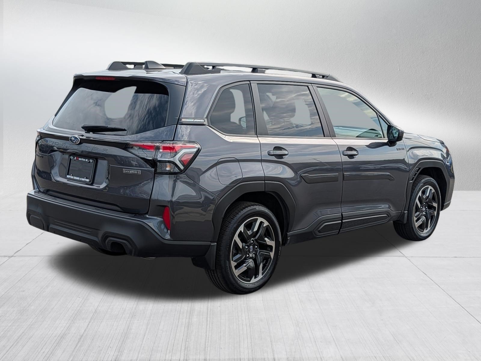 Used 2025 Subaru Forester Premium AWD/4WD image 7