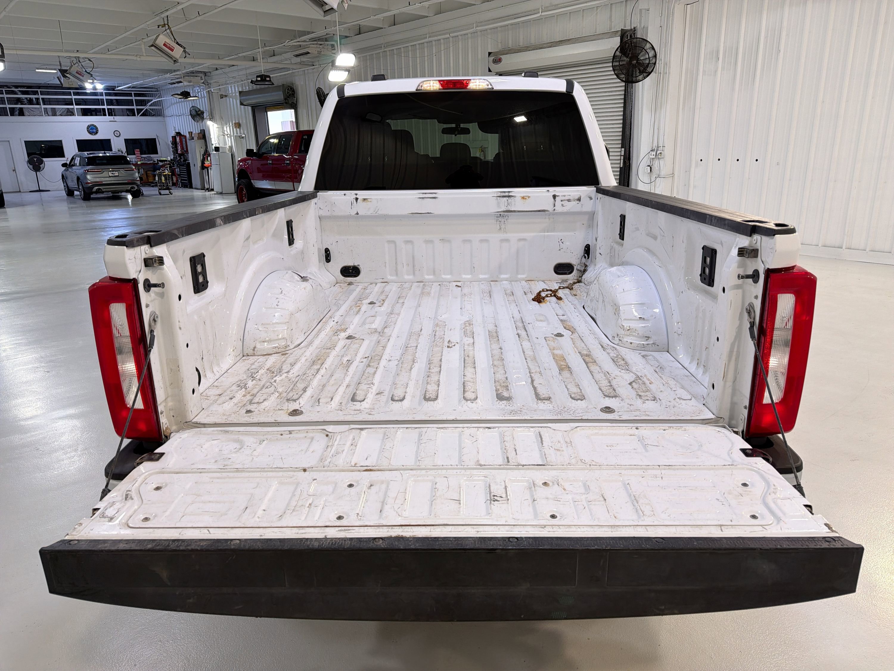 Used 2024 Ford F250 XLT w/ FX4 Off-Road Package image 26