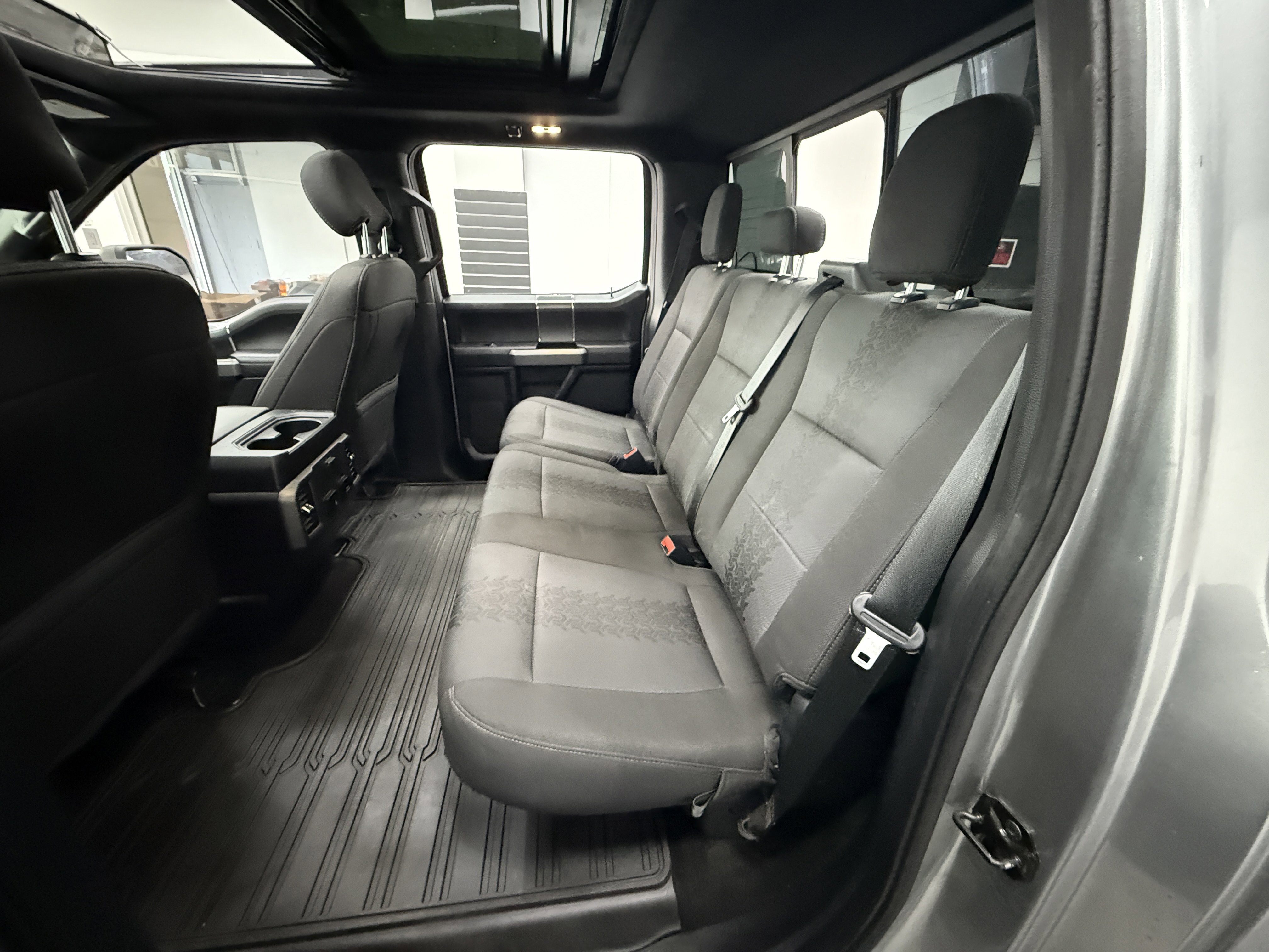 Used 2020 Ford F150 XLT w/ Equipment Group 302A Luxury image 24