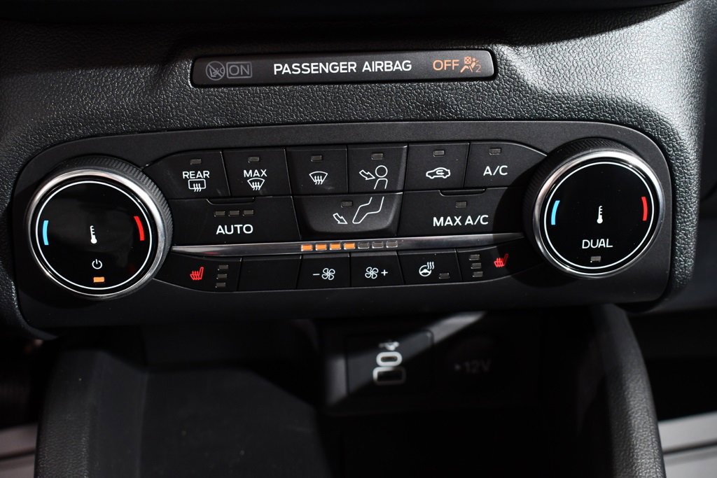 New 2025 Ford Escape ST-Line w/ Cold Weather Package image 30