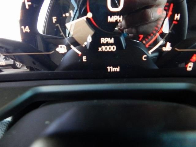 New 2026 GMC Acadia Elevation image 21