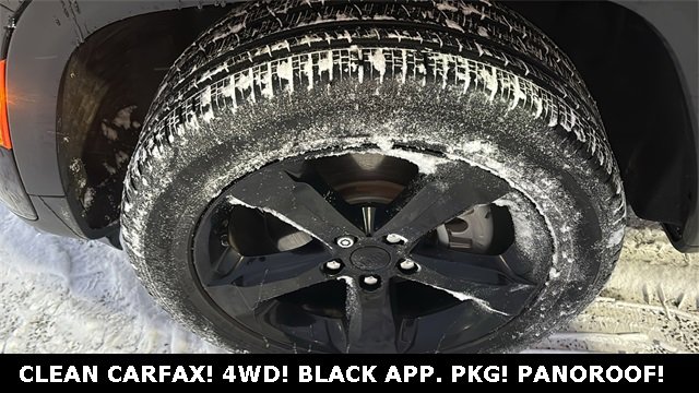 Used 2024 Jeep Grand Cherokee L Limited w/ Black Appearance Package image 33