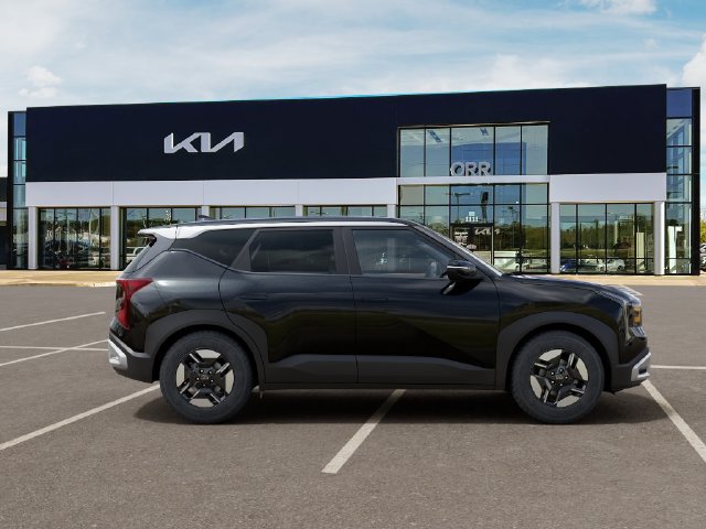 New 2027 Kia Seltos LX FWD image 7
