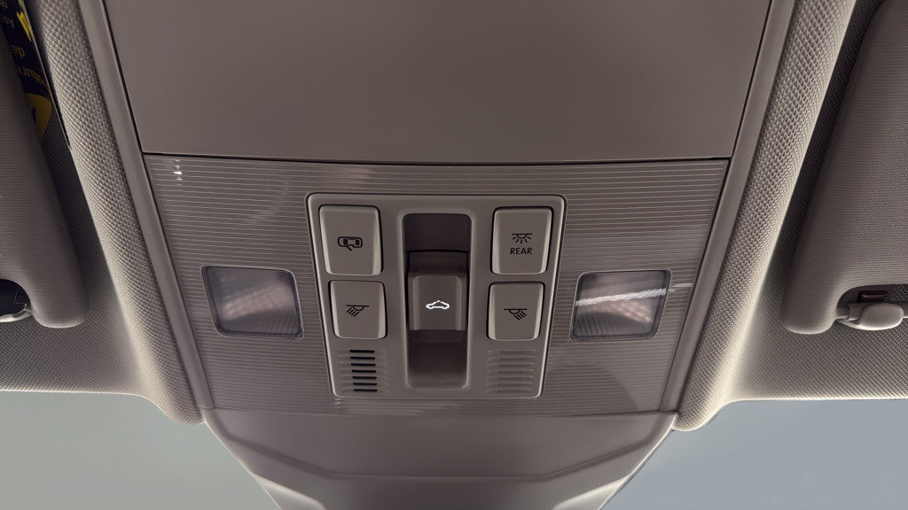 New 2026 Volkswagen Jetta SE FWD image 24