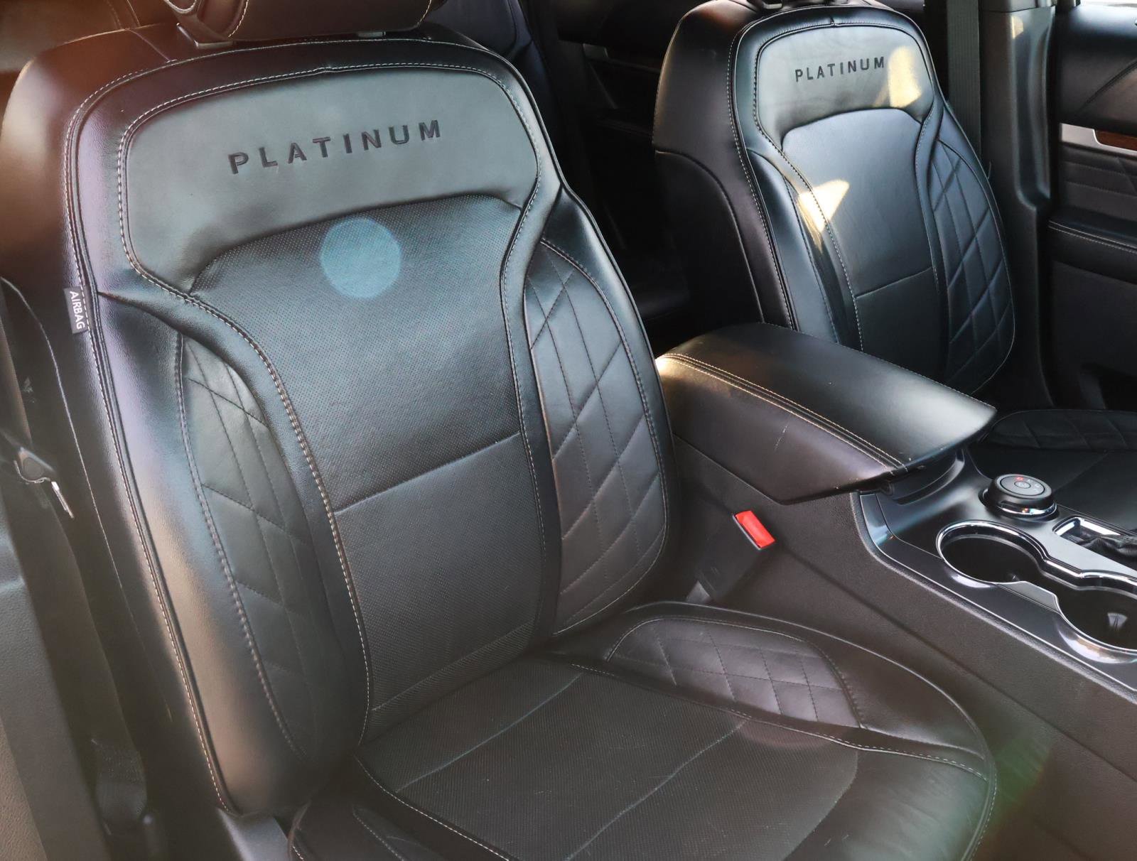 Used 2016 Ford Explorer Platinum image 15