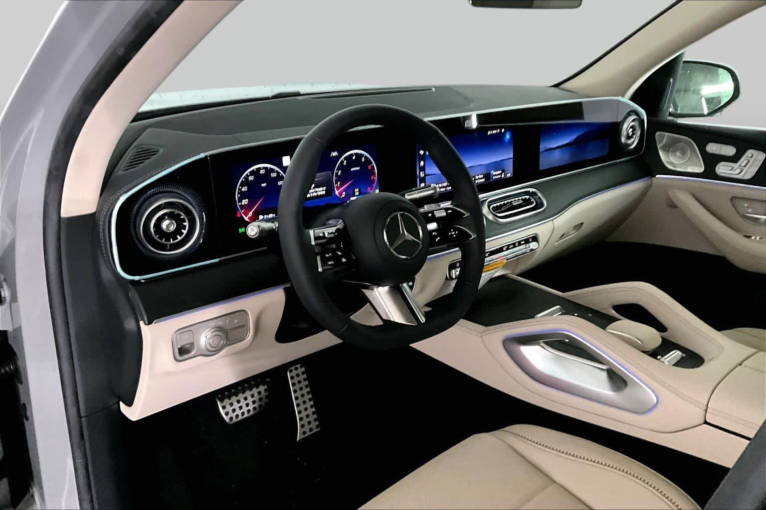 New 2027 Mercedes-Benz GLS 450 4MATIC image 10