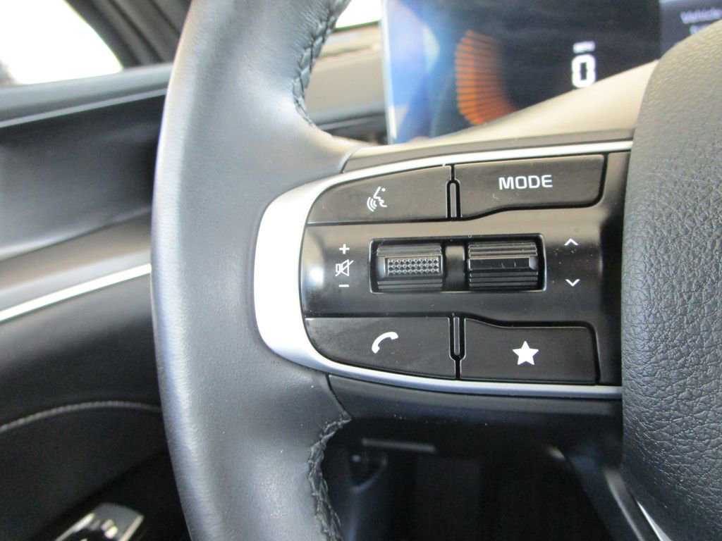 Used 2025 Kia K5 GT-Line image 31