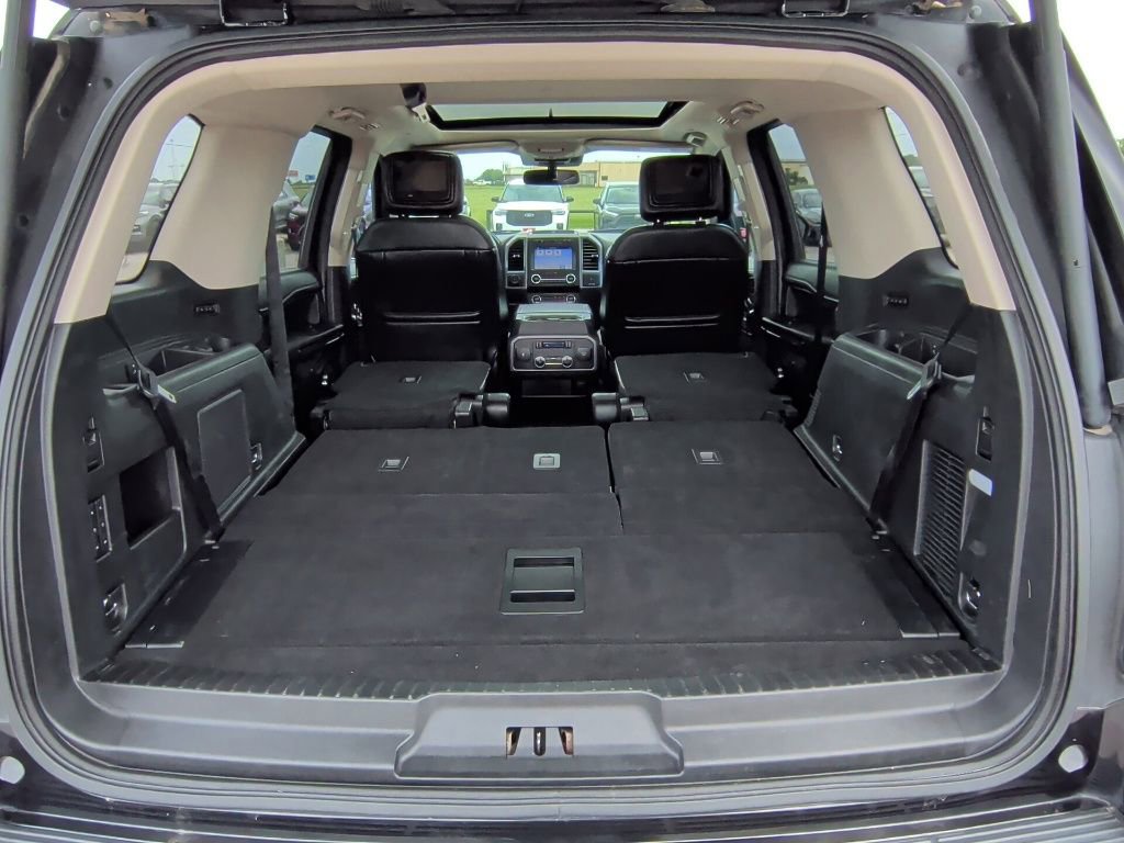 Used 2019 Ford Expedition Platinum image 51