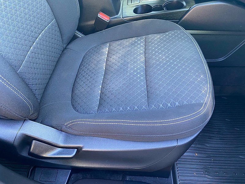 Certified 2023 Ford Escape Active AWD/4WD image 31