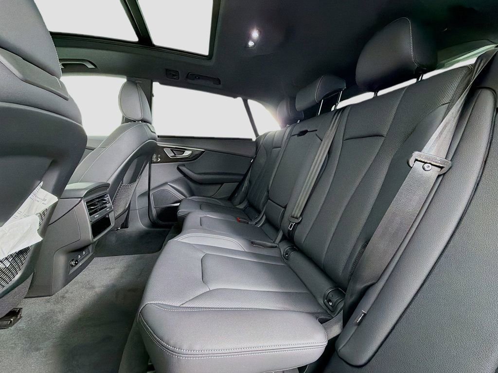 New 2026 Audi Q8 Premium Plus image 25