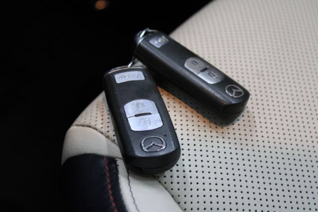 Used 2015 MAZDA MAZDA3 s Grand Touring FWD image 11