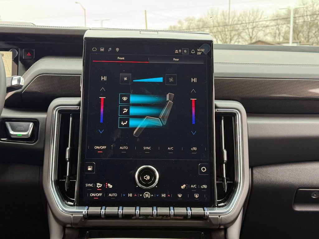 New 2026 GMC Yukon Elevation image 28