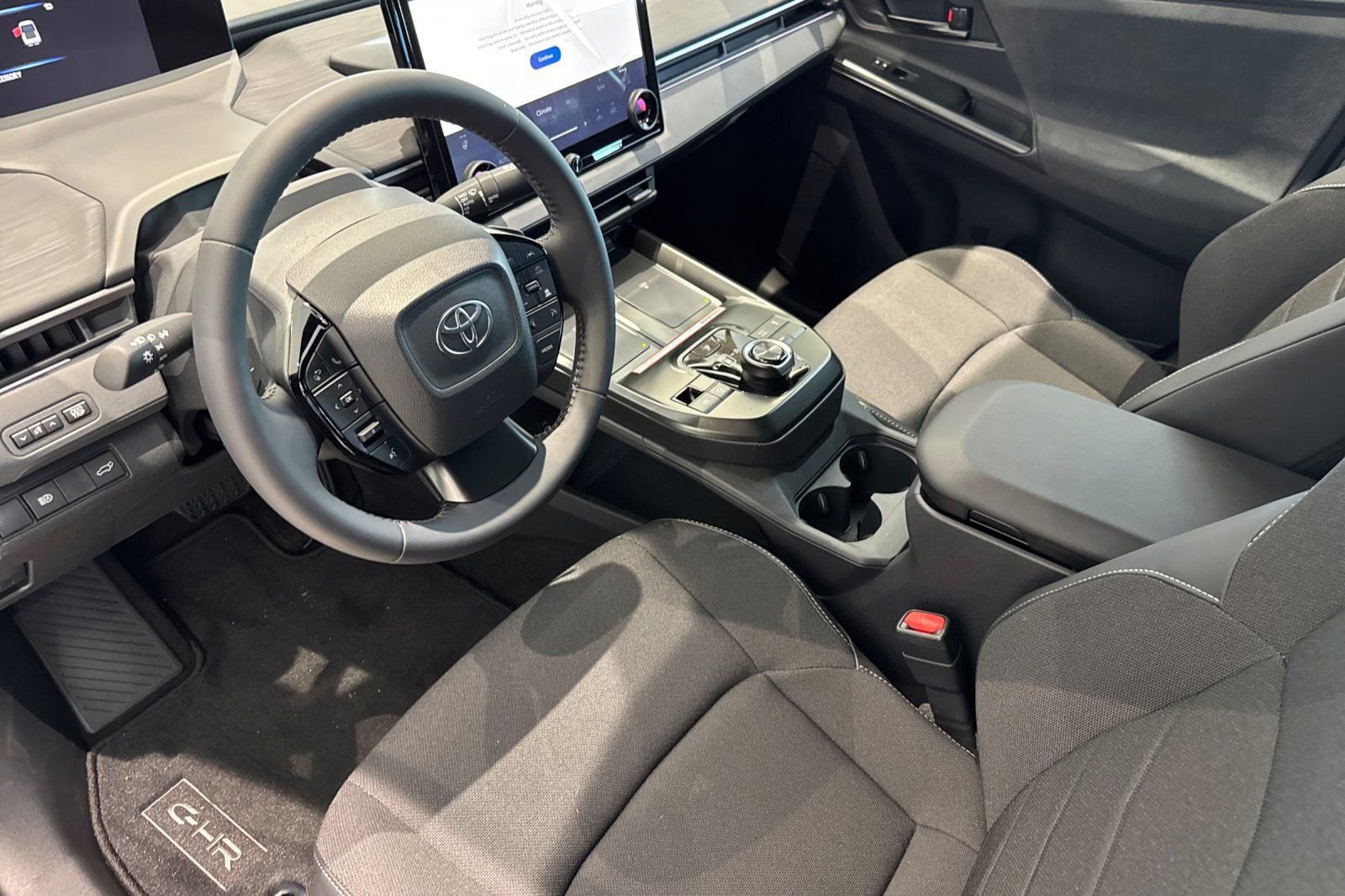 New 2026 Toyota C-HR AWD/4WD image 10