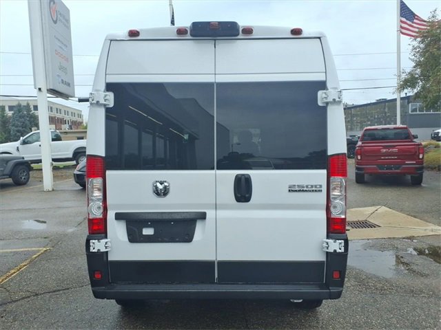 Used 2023 RAM ProMaster 2500 image 6