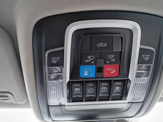 Used 2025 RAM 1500 Tungsten w/ Off Road Group AWD/4WD image 19