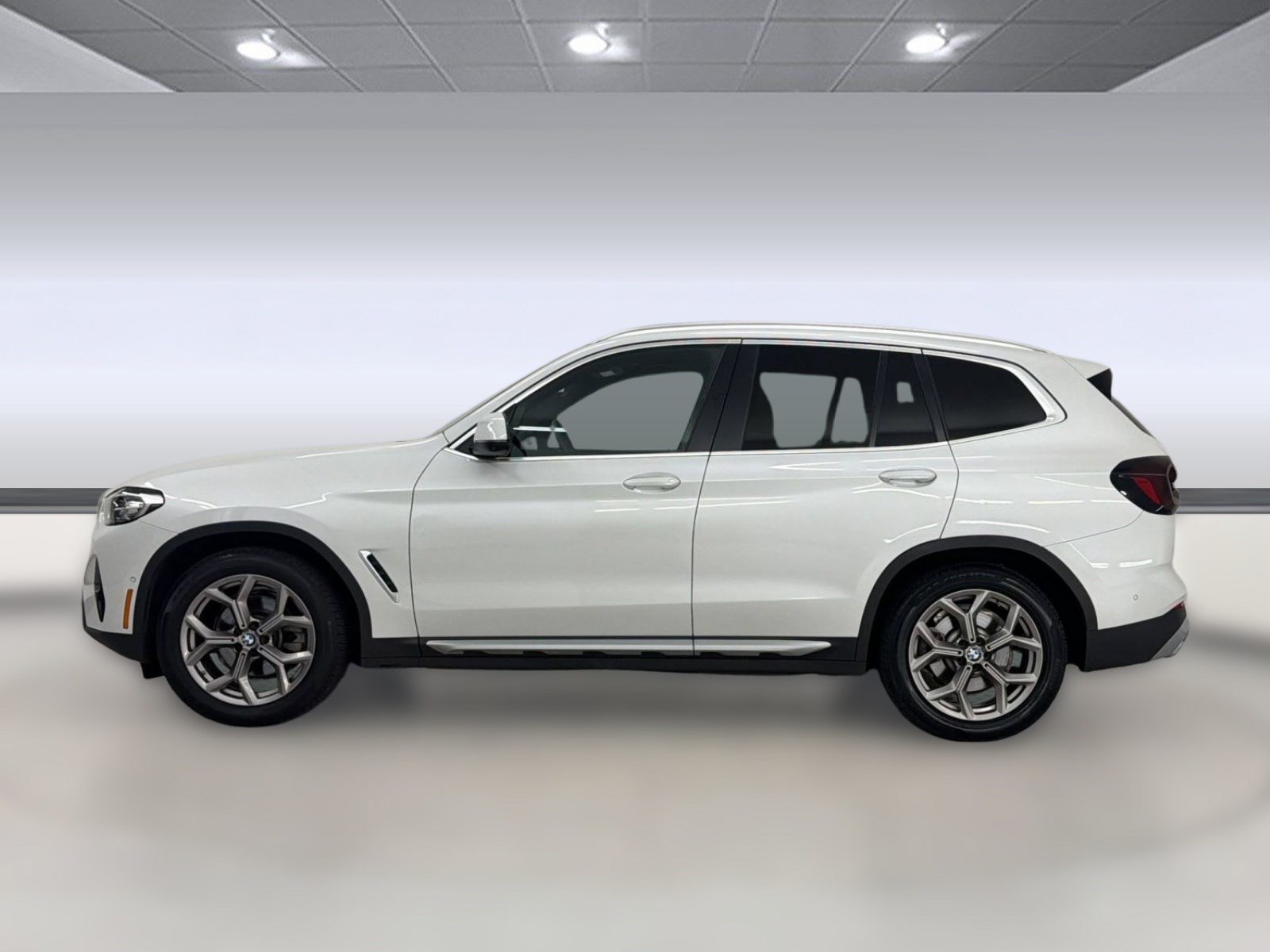 Certified 2023 BMW X3 sDrive30i w/ Convenience Package w/ZPA RWD image 2