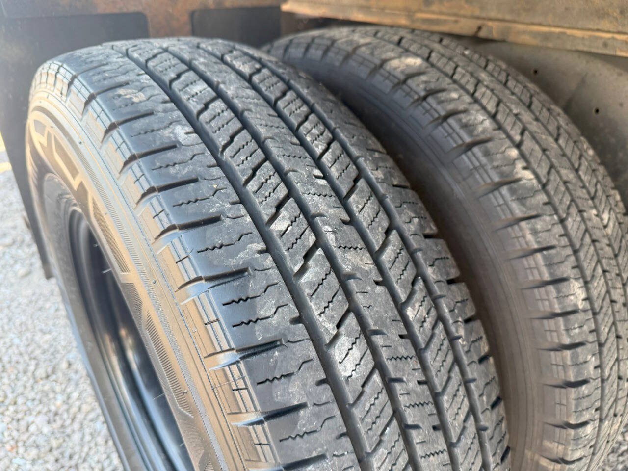 Used 2015 Ford E-350 and Econoline 350 Super Duty w/ Power Windows & Locks Group RWD image 23