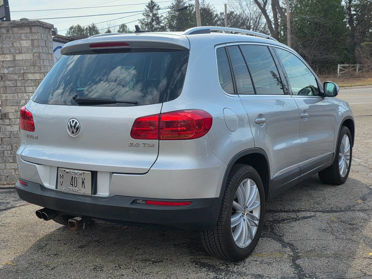 Used 2012 Volkswagen Tiguan SE FWD image 6