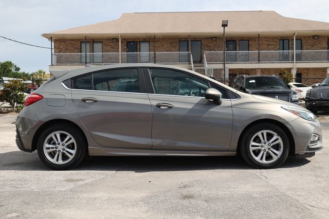 Used 2017 Chevrolet Cruze LT w/ RS Package FWD image 13
