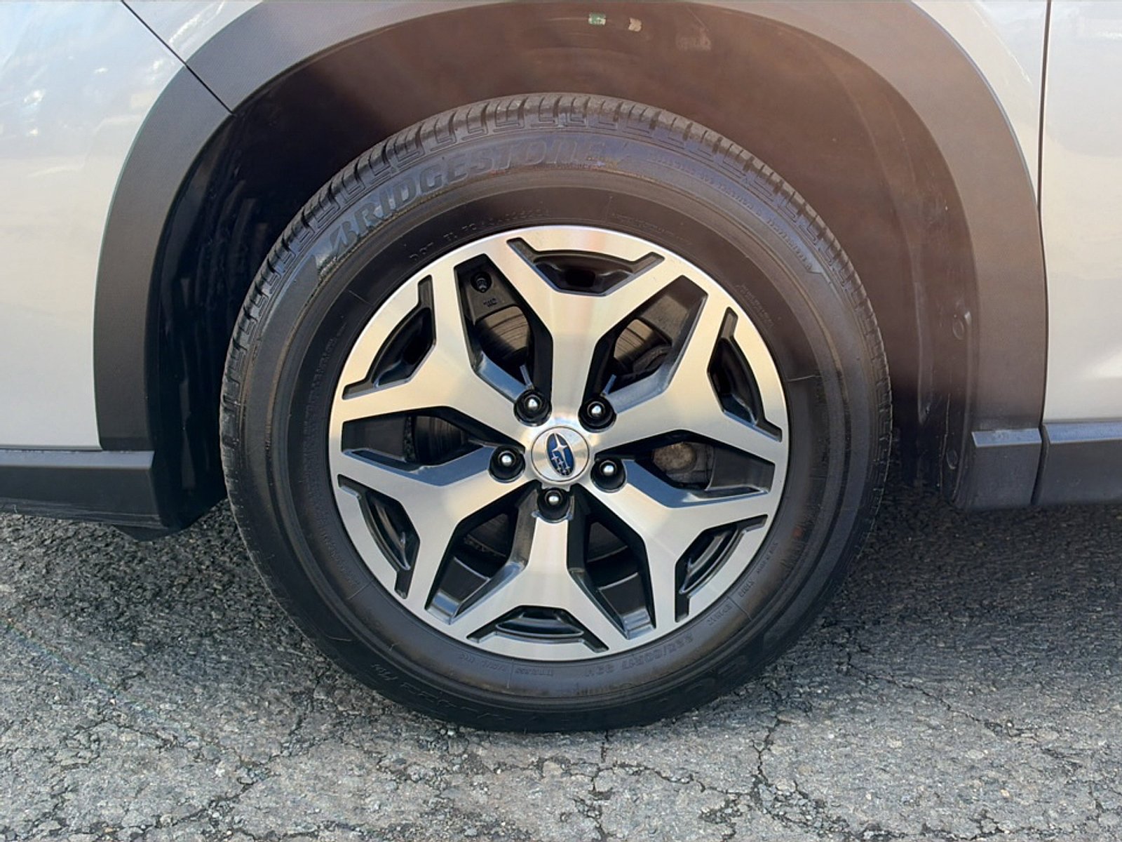 Used 2023 Subaru Forester Premium AWD/4WD image 45