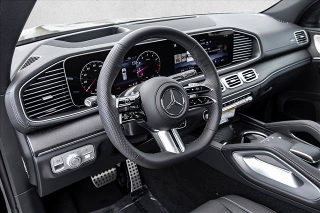 New 2026 Mercedes-Benz GLS 580 4MATIC image 10