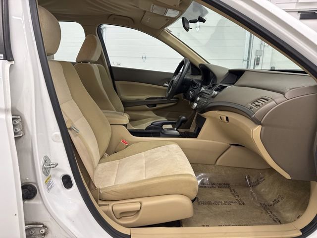 Used 2010 Honda Accord LX image 30