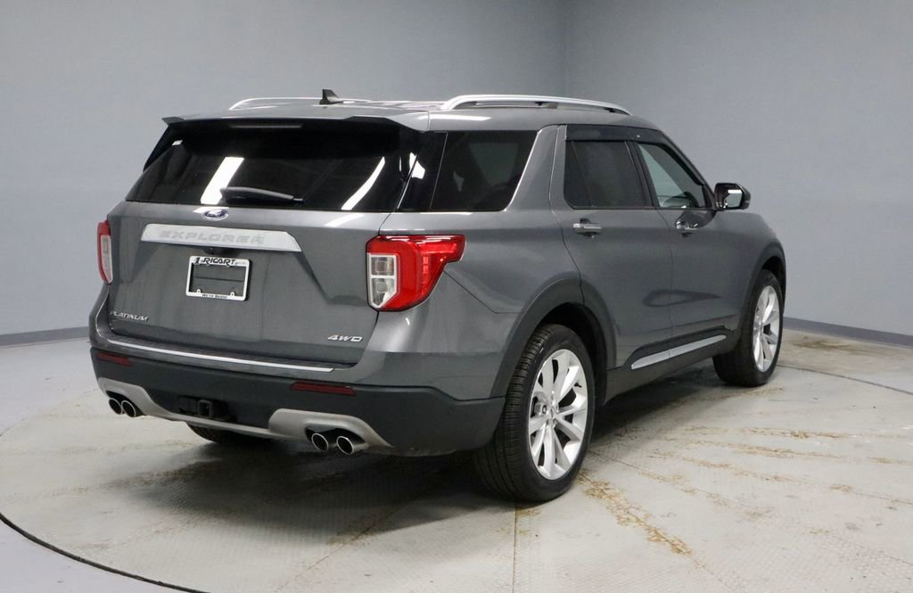 Certified 2022 Ford Explorer Platinum w/ Equipment Group 601A image 12