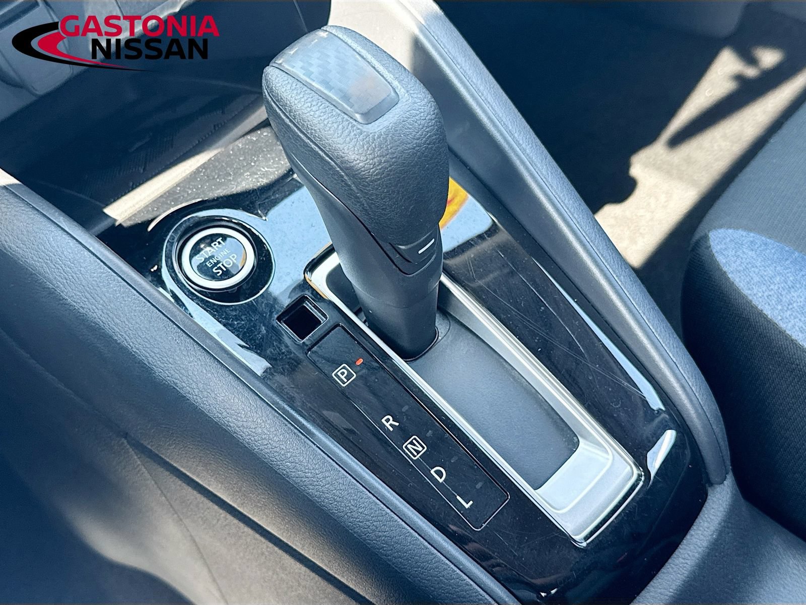Used 2025 Nissan Versa SV FWD image 21