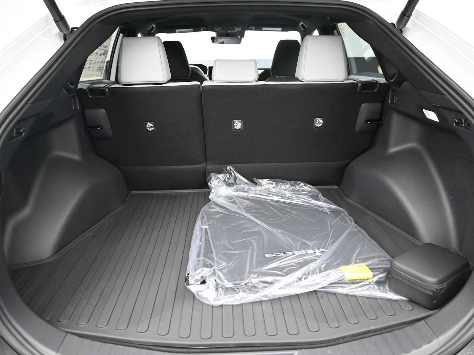 New 2026 Subaru Solterra Premium image 5