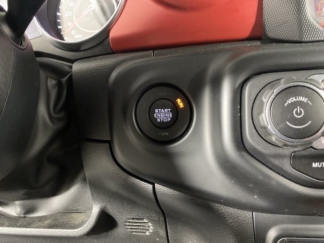 Used 2022 Jeep Wrangler Rubicon w/ Cold Weather Group AWD/4WD image 27