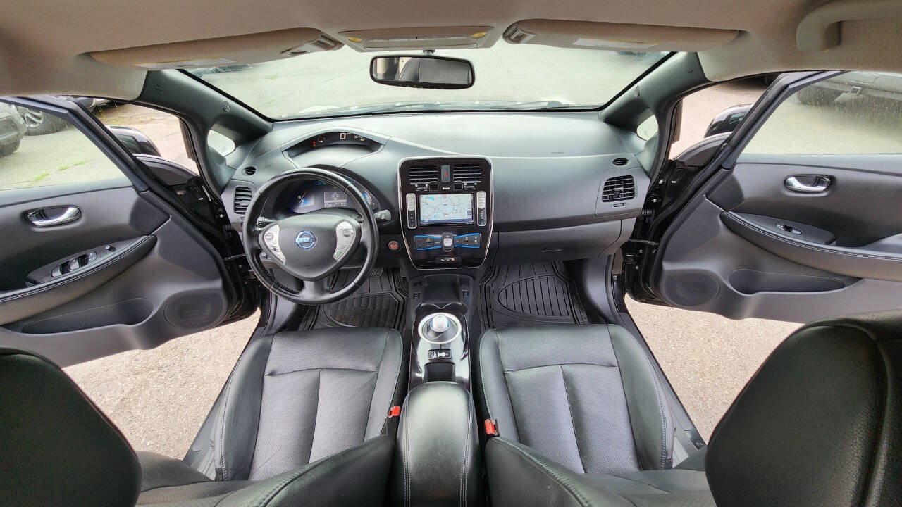 Used 2013 Nissan Leaf SL FWD image 39