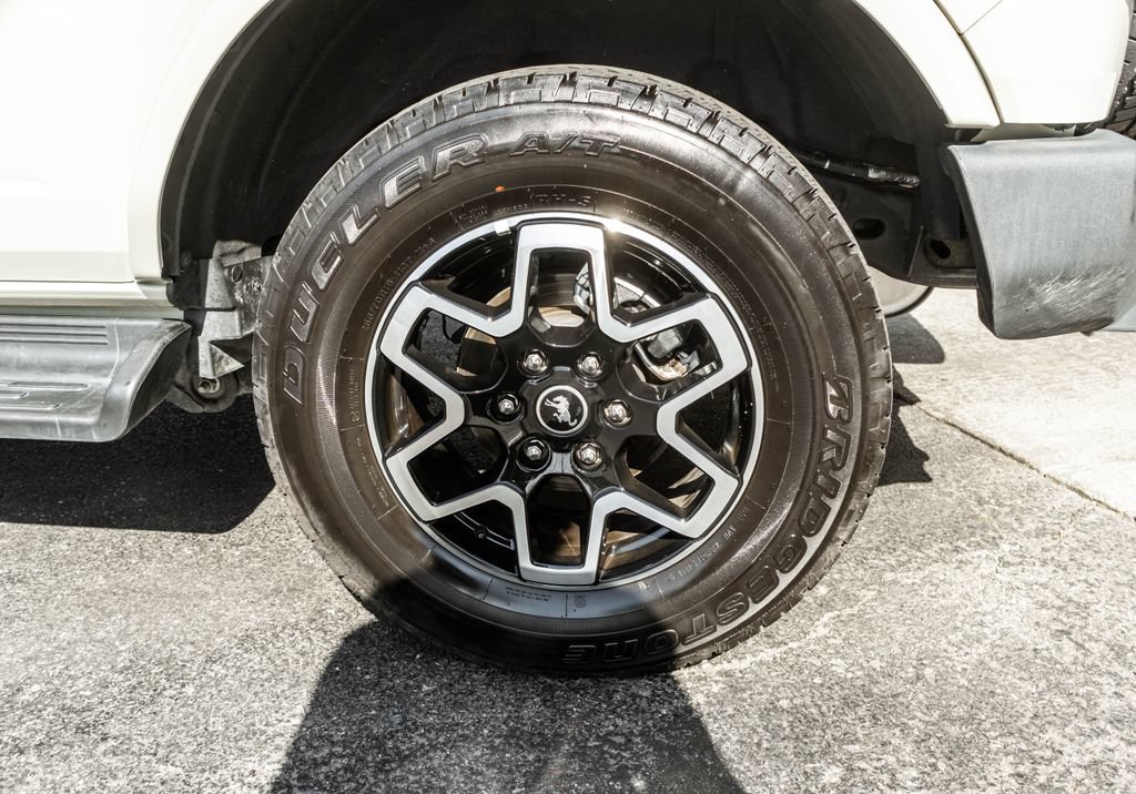 Used 2026 Ford Bronco Outer Banks AWD/4WD image 28