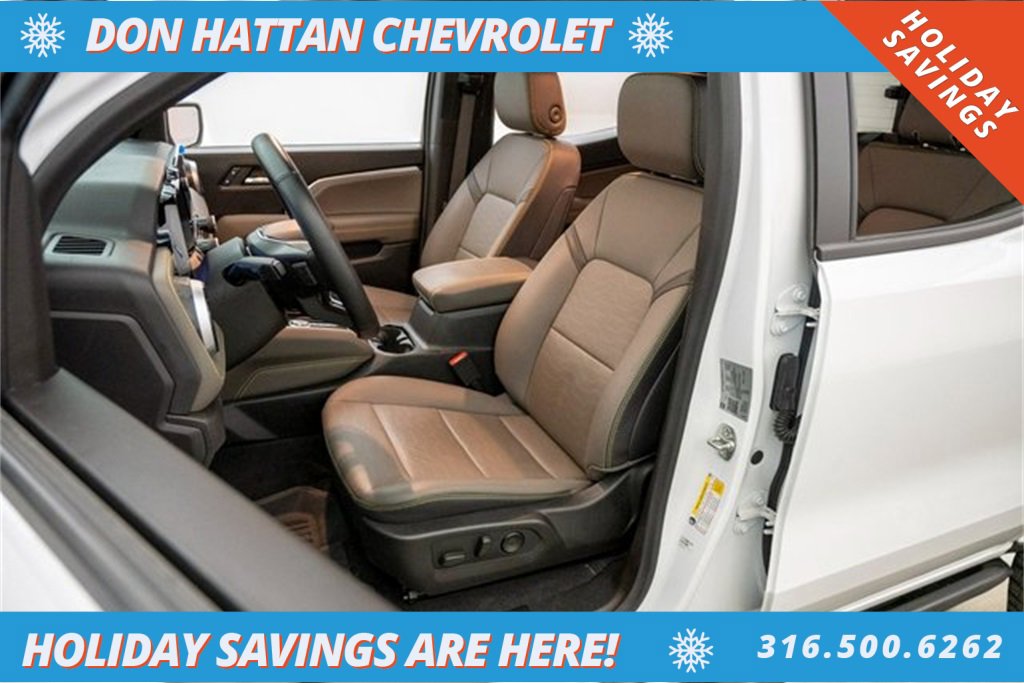 Used 2024 Chevrolet Colorado ZR2 w/ ZR2 Convenience Package III image 4